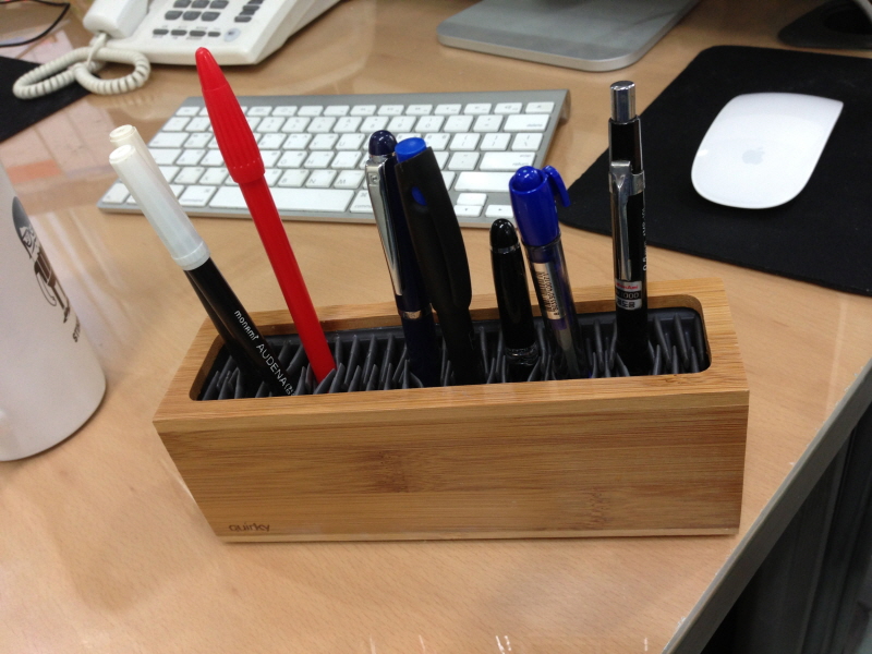 새로 도착한 데스크 악세사리 (Hit:4180)