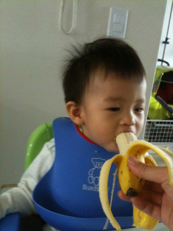 나보다 많이 먹는 김동하. (Hit:4243)