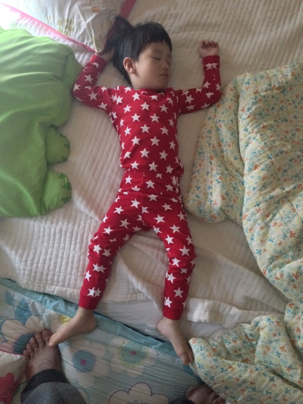 김동하 많이 길어졌네. (Hit:4263)